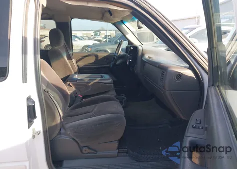 2006 Chevrolet Silverado 1500 Lt1 from USA, damaged, VIN 1GCEC19V46Z213720